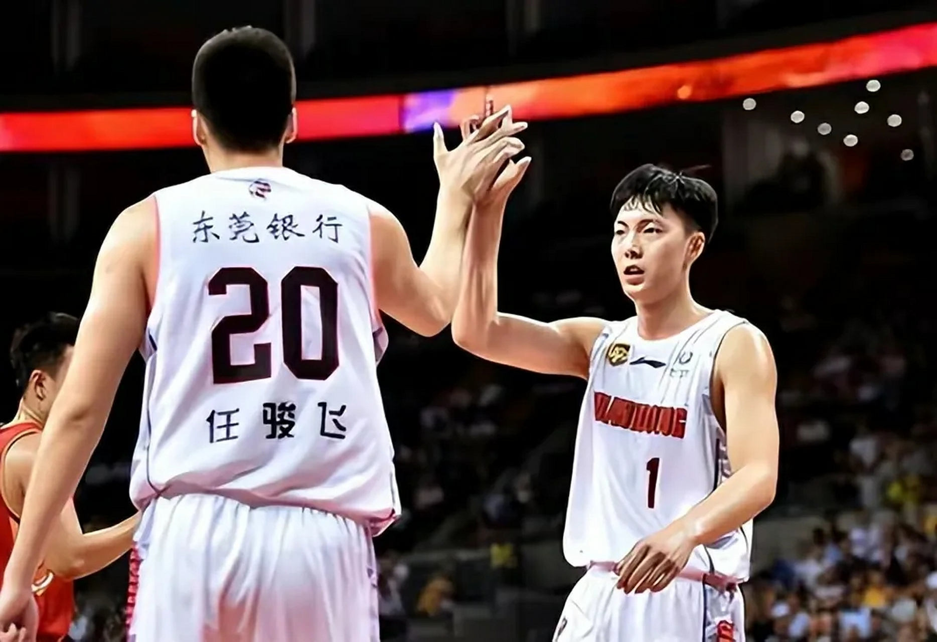 泰国球队签约乌克兰锋线杀手，夺得亚洲冠军