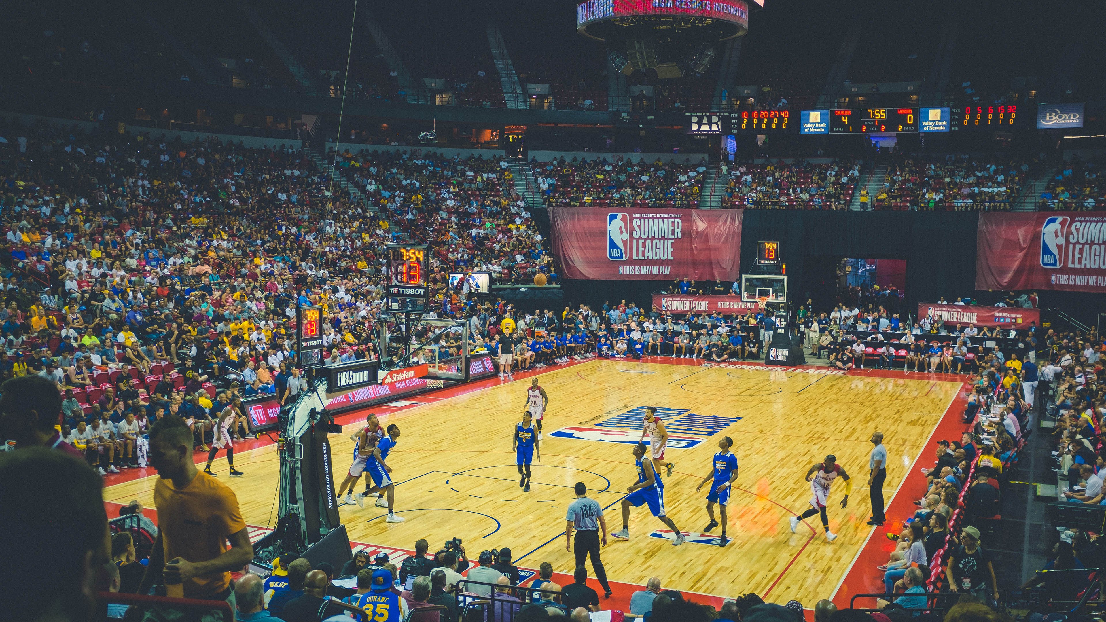 周末亚洲杯焦点战！丹佛掘金迎战上海申花，小胜或上演的简单介绍