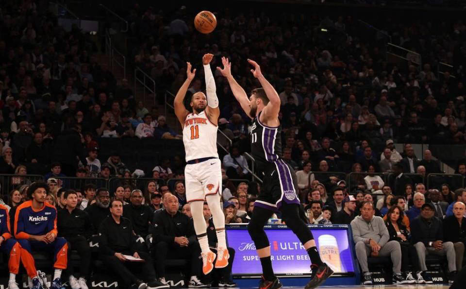 总决赛战况:费城76人防线稳固,皇家马德里进攻受阻,布伦森成最佳(nba勇士队最新消息比分) 总决赛战况:费城76人防线稳固,皇家马德里进攻受阻,布伦森成最佳(nba勇士队最新消息比分)